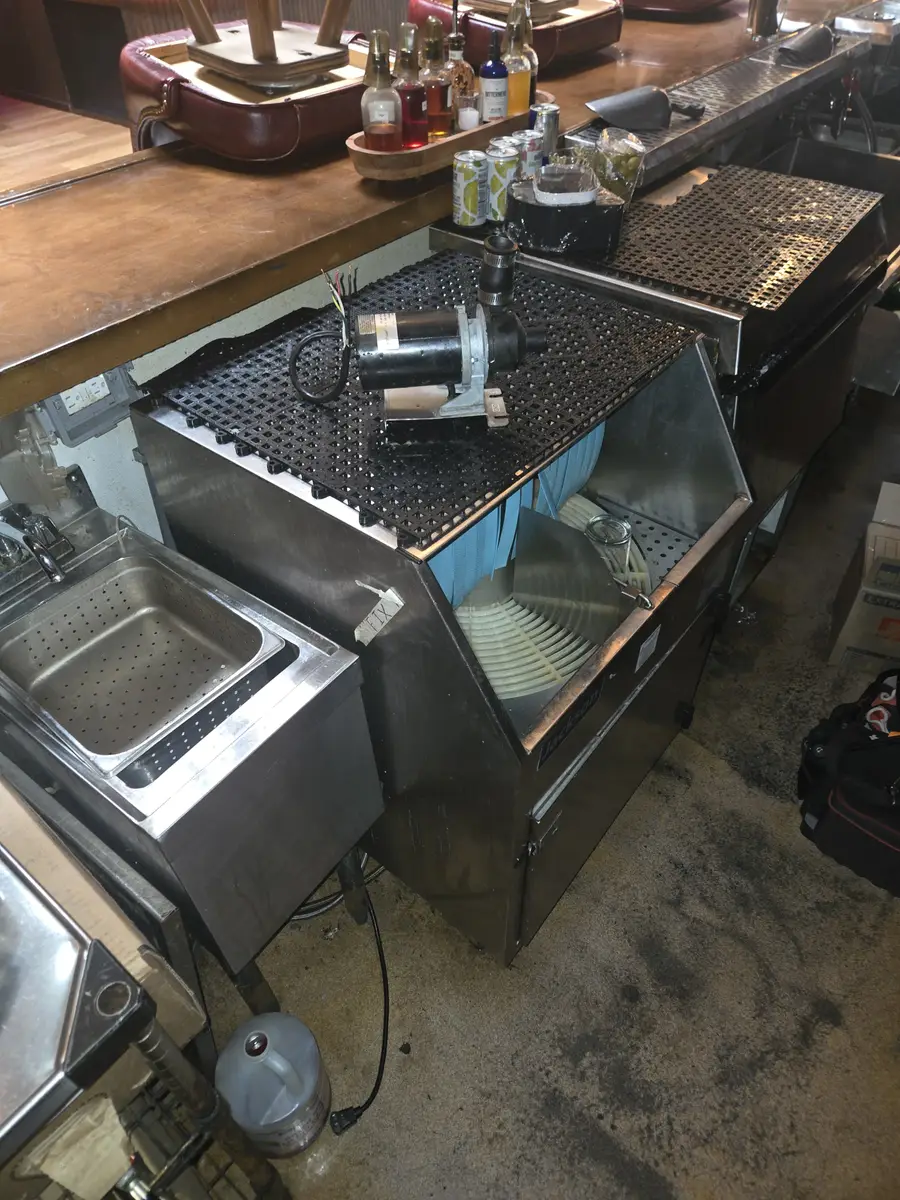 Commercial dishwasher circulation pump replacement completed by Epic Star in Hermosa Beach, CA
